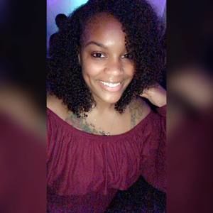 Meet your Posher, Taneisha